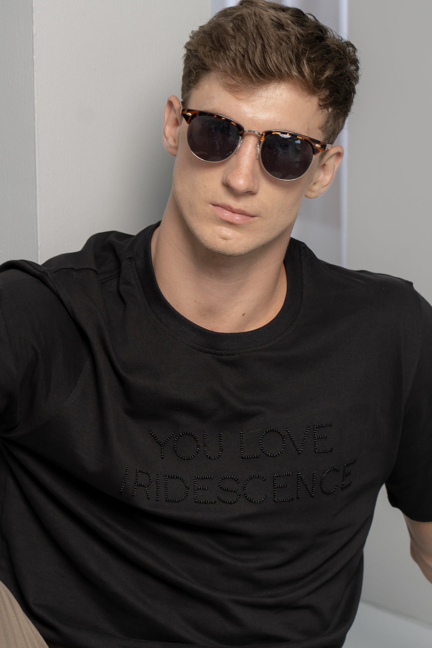 Men’s Carbon Thread T-Shirt - Rig Anthony